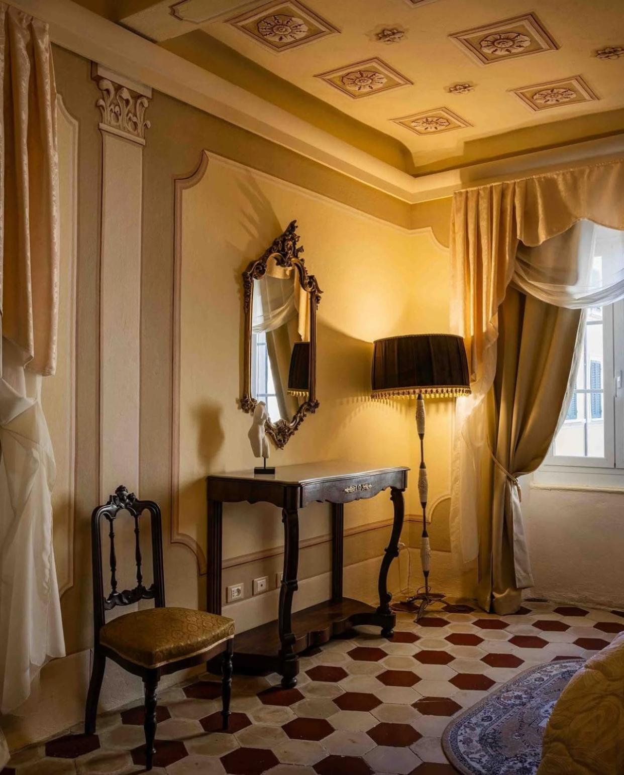 فندق Palazzo Lari سارزانا المظهر الخارجي الصورة